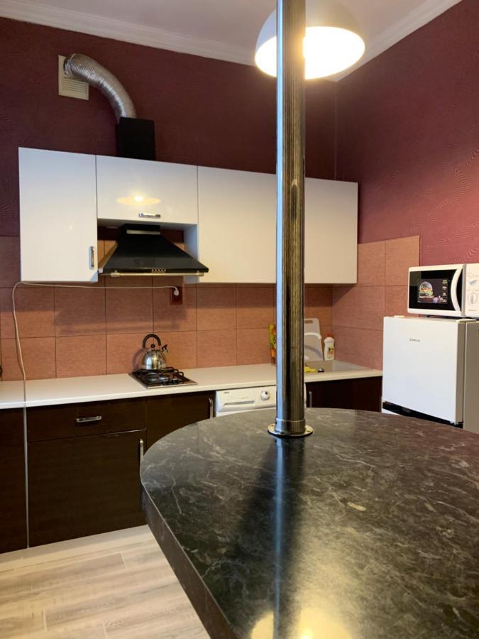 Apartament On Gagarin Avenue Lägenhet Kiev Exteriör bild