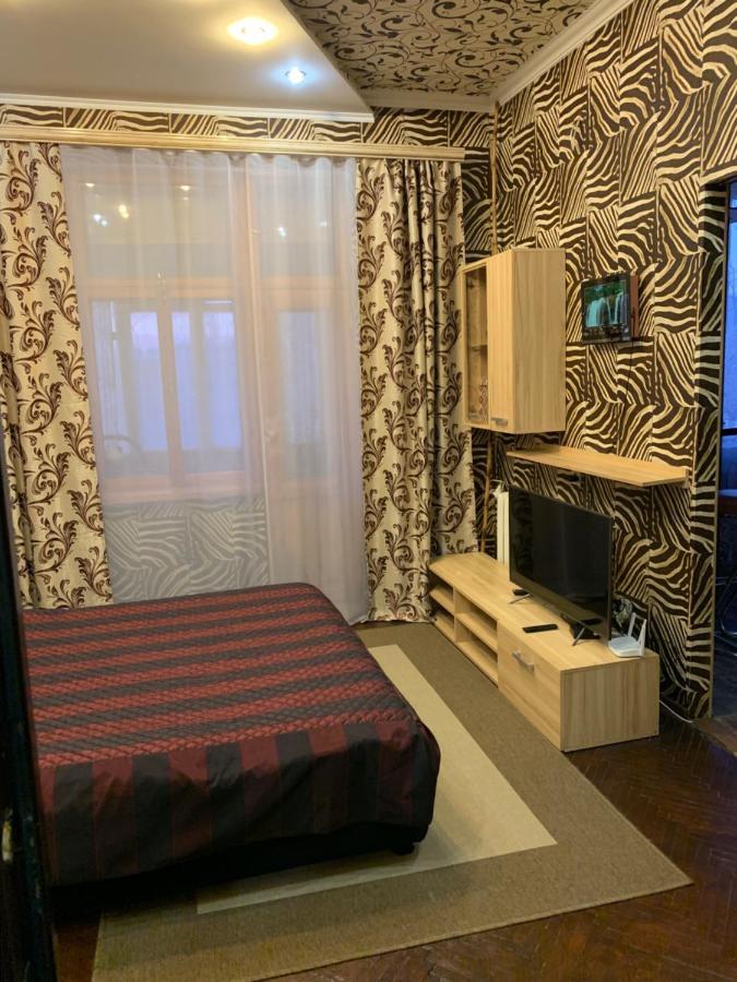 Apartament On Gagarin Avenue Lägenhet Kiev Exteriör bild